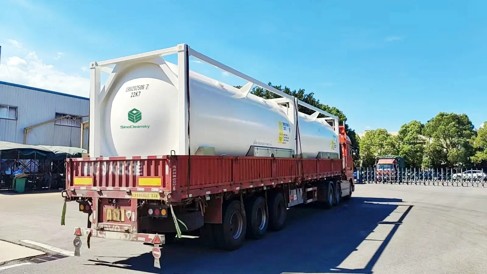 Transport ISO Tank Container by truck